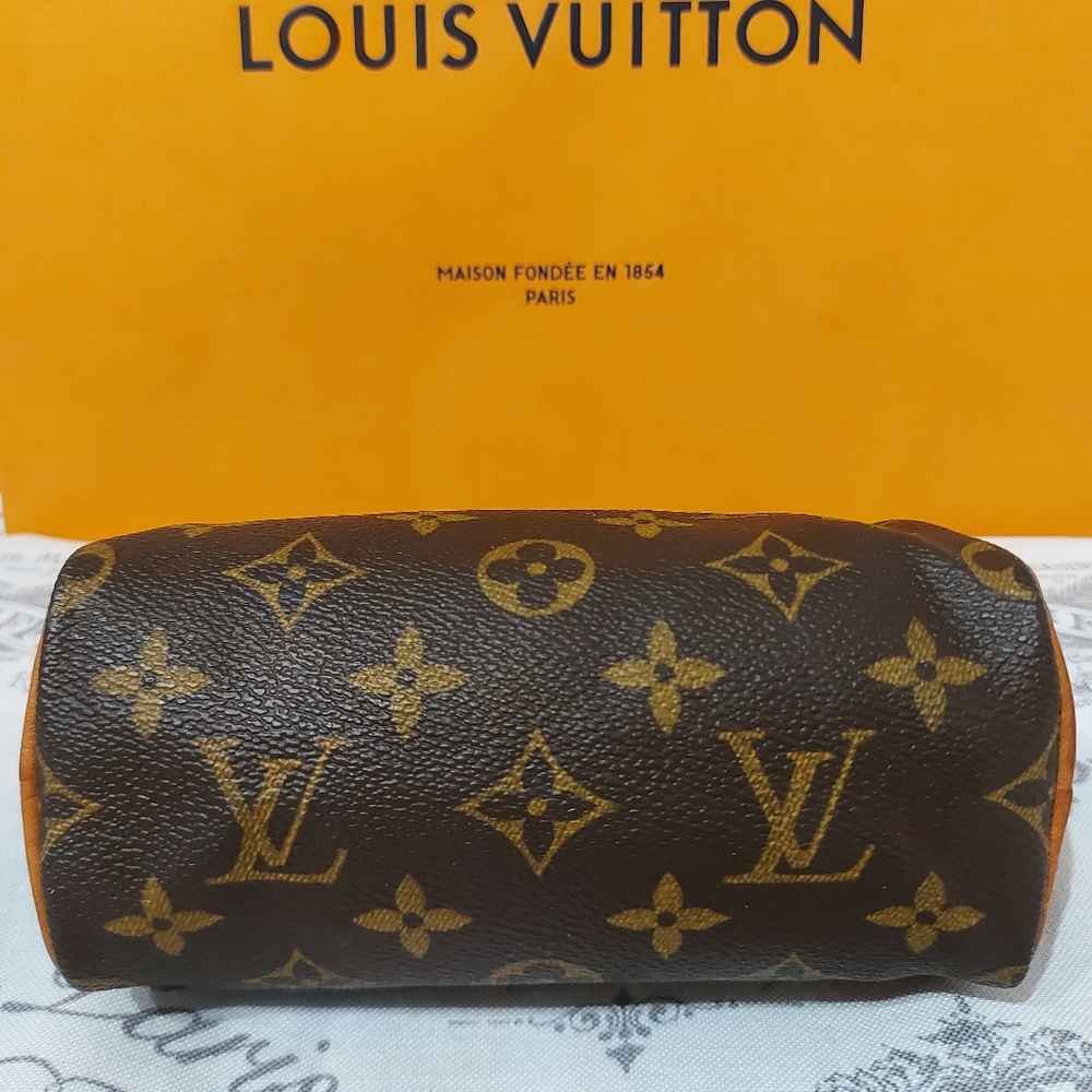 πSOLDπ Louis Vuitton Monogram Speedy Mini Sac HL - Picture 15 of 16